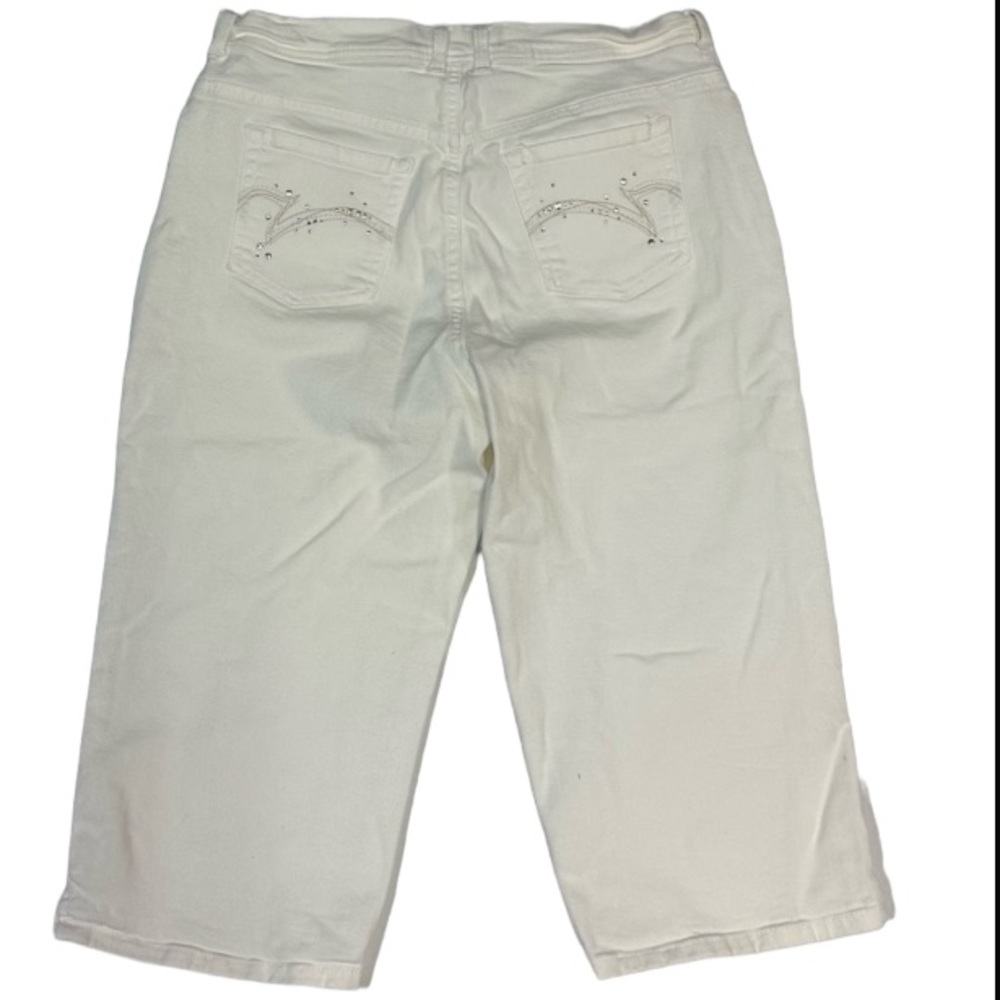 Gloria Vanderbilt Long White Shorts | Embellish Pockets | Ladies Size 12 Vintage - Picture 2 of 7